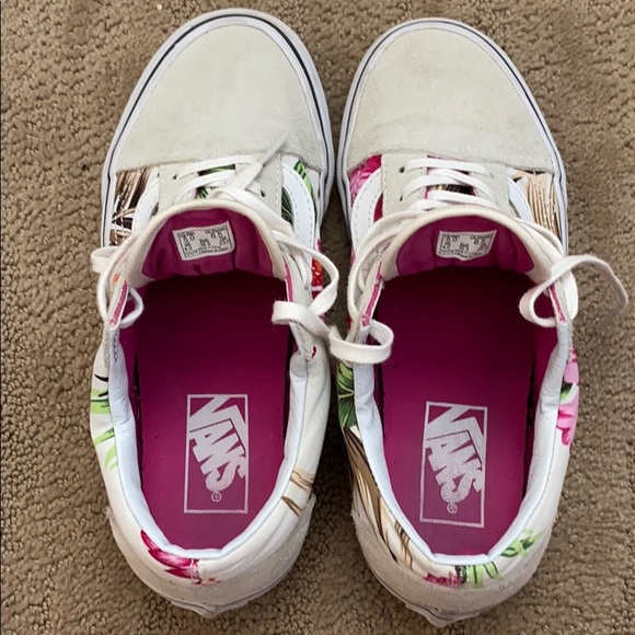 Vans - Picture 7 of 7